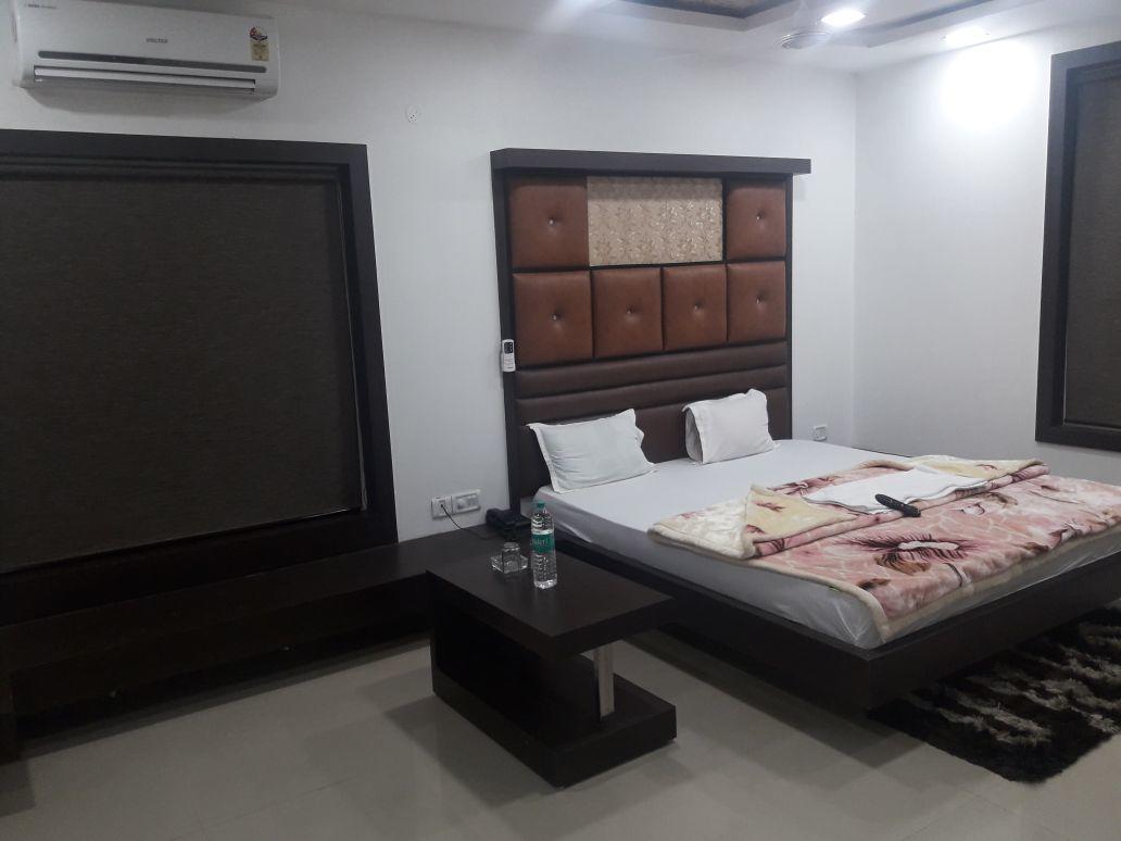 City Surya Hotel Gaya Exterior photo